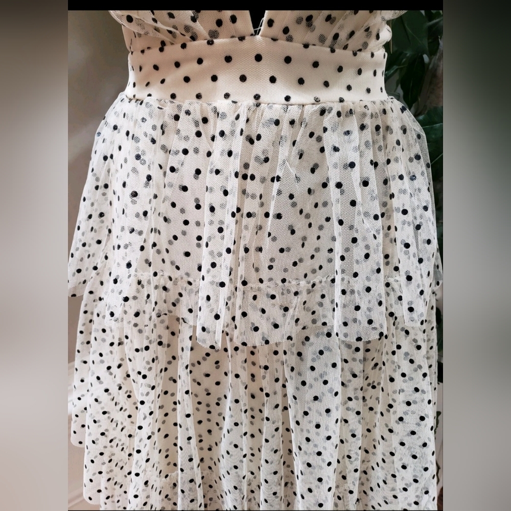 White Polka Dot Tiered Maxi Dress with Plunge Neck - Picture 6 of 9